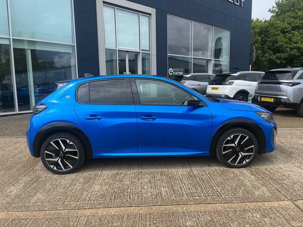 Peugeot e-208 50Kwh Gt 7.4Kw Charger Blue #2
