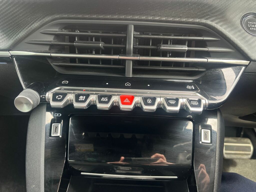 Peugeot e-208 Allure Grey #21