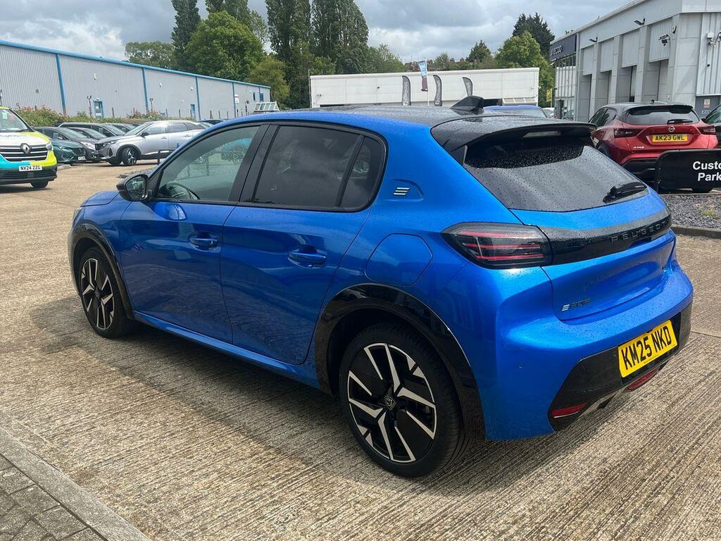 Peugeot e-208 50Kwh Gt 7.4Kw Charger Blue #5