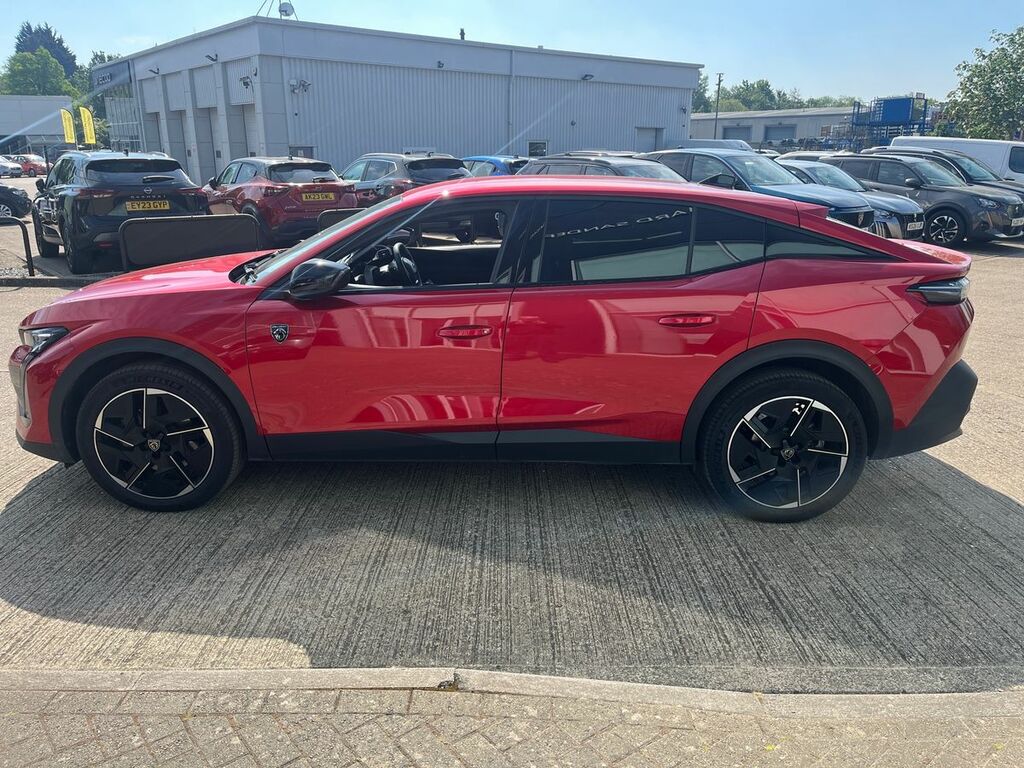 Peugeot 408 58Kwh Gt Fastback Red #6