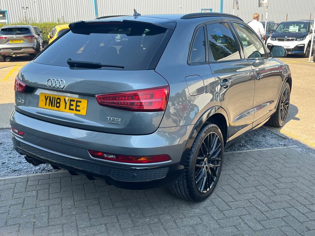 Audi Q3 2.0 Tdi Black Edition S Grey #3