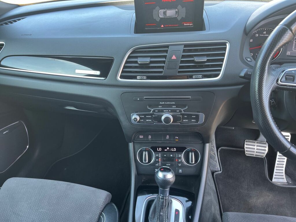 Audi Q3 2.0 Tdi Black Edition S Grey #11