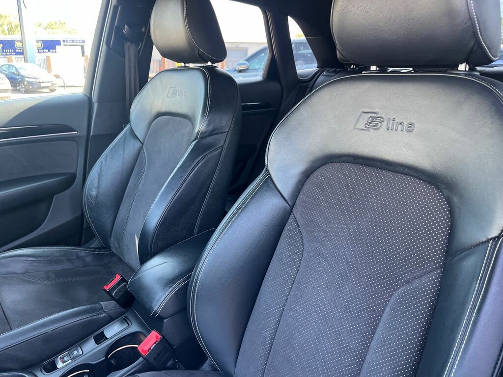Audi Q3 2.0 Tdi Black Edition S Grey #16