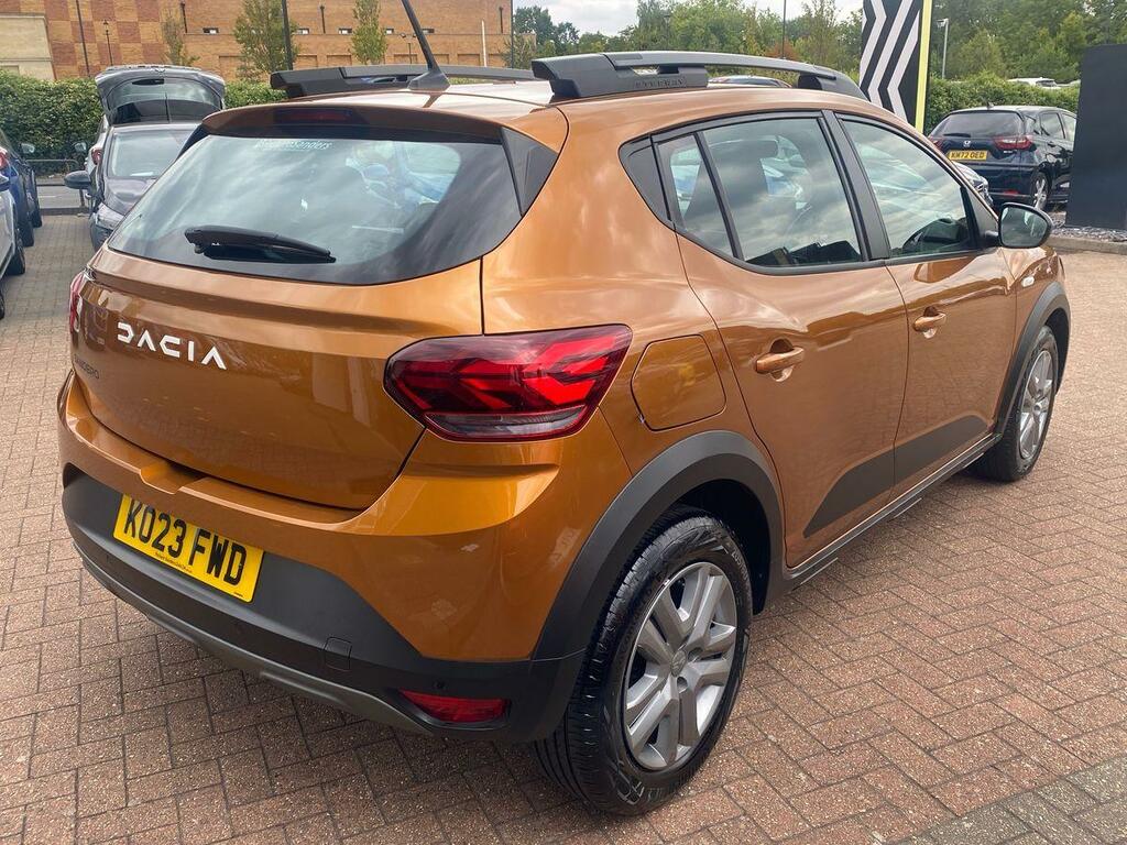 Dacia Sandero Stepway Hatchback Expression #3