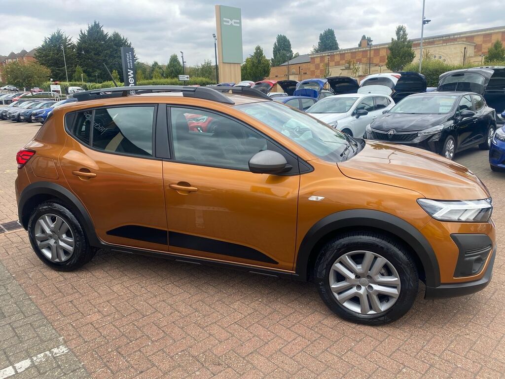 Dacia Sandero Stepway Hatchback Expression #2