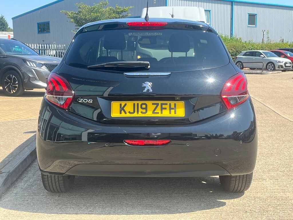 Peugeot 208 1.2 Puretech Tech Edition Hatchback Man Black #4