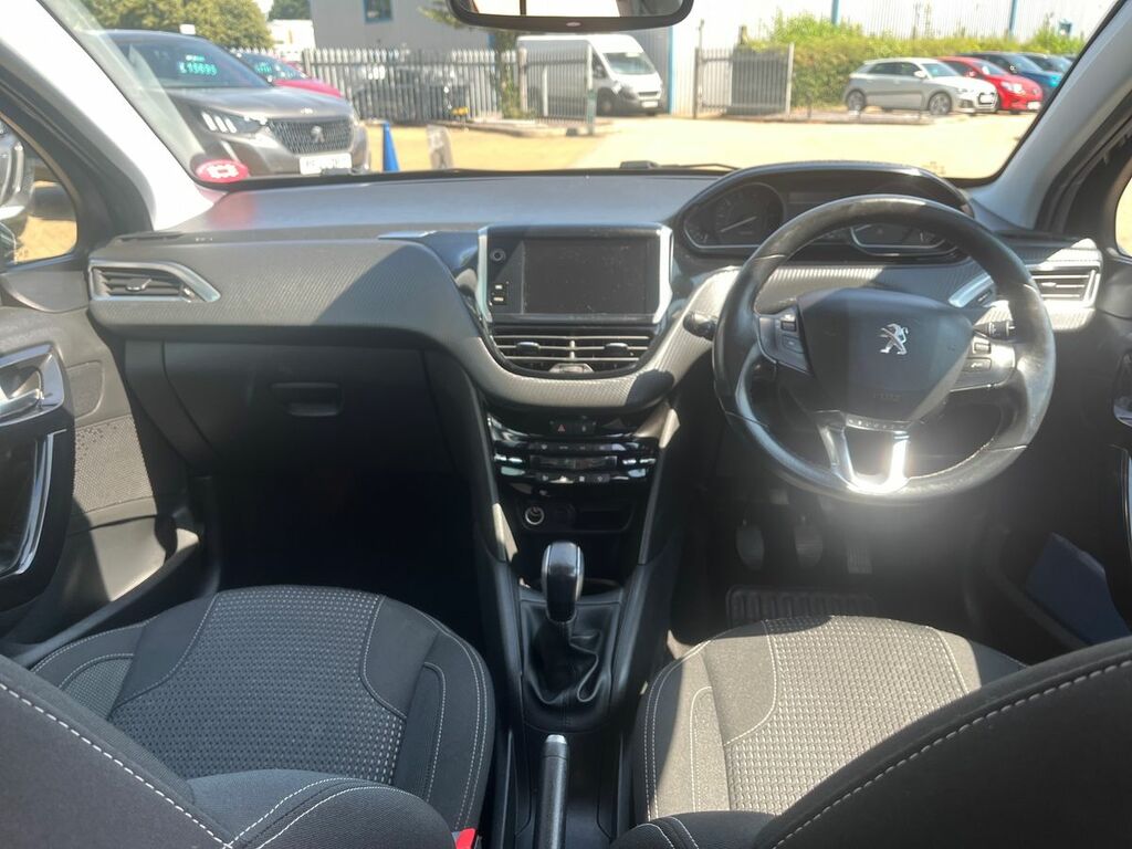 Peugeot 208 1.2 Puretech 110 Tech Edition Blue #11