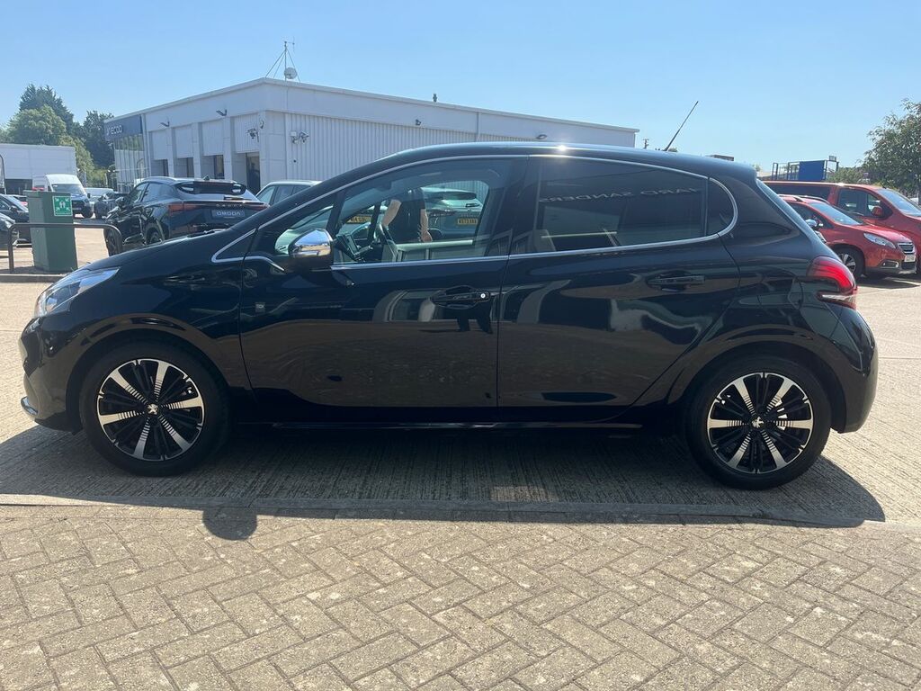 Peugeot 208 1.2 Puretech Tech Edition Hatchback Man Black #6