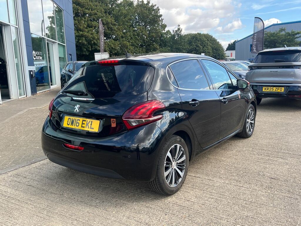 Peugeot 208 1.2 Puretech Roland Garros Hatchback Ma Black #3