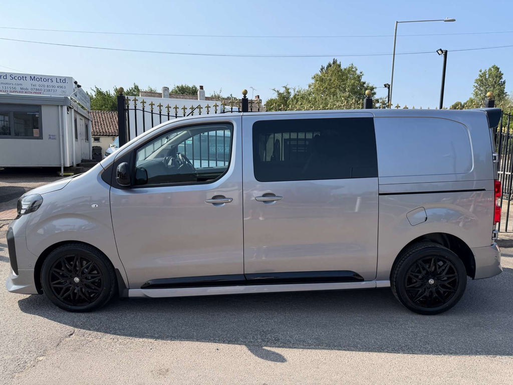 Vauxhall Vivaro Gs M Crew Van Double Cab 6Dr Swb Euro #6