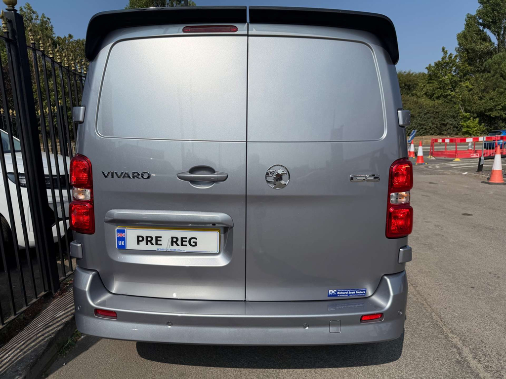 Vauxhall Vivaro Gs M Crew Van Double Cab 6Dr Swb Euro #4