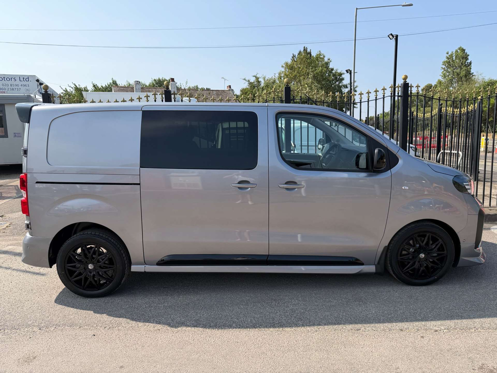 Vauxhall Vivaro Gs M Crew Van Double Cab 6Dr Swb Euro #5