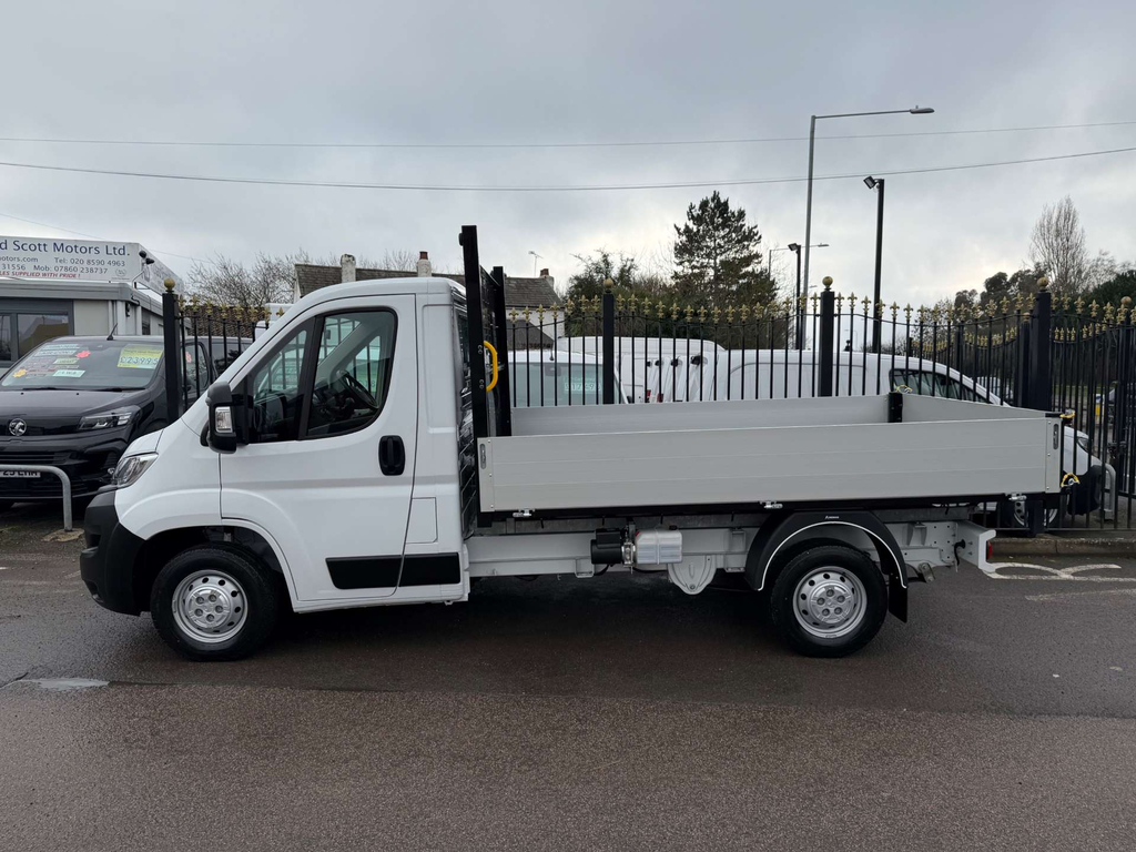Vauxhall Movano 3500 L3h2 2.2 White #9
