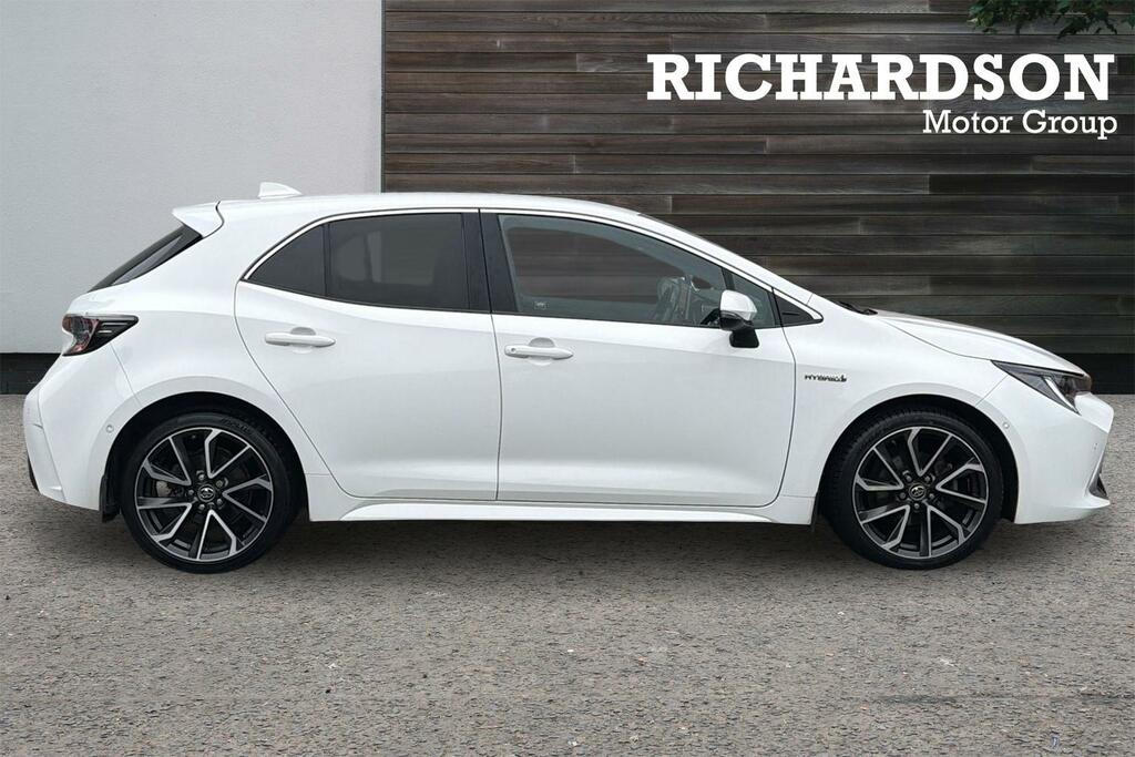 Toyota Corolla 1.8 Vvt-h Excel Cvt Euro 6 Ss YF19MWP White #2