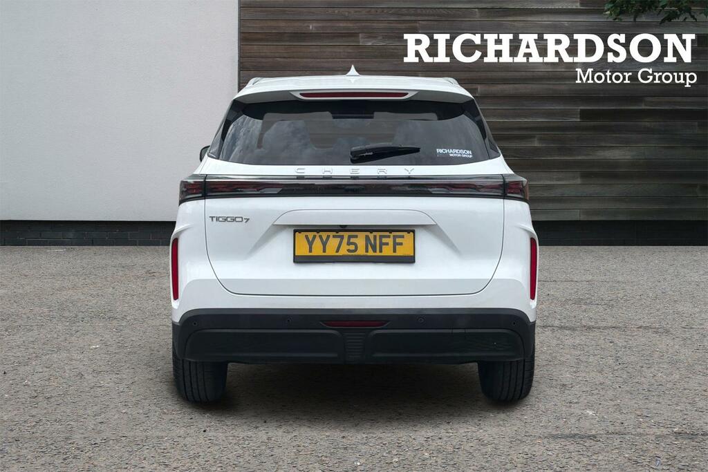 Chery Tiggo 7 1.6T Summit Dct White #4