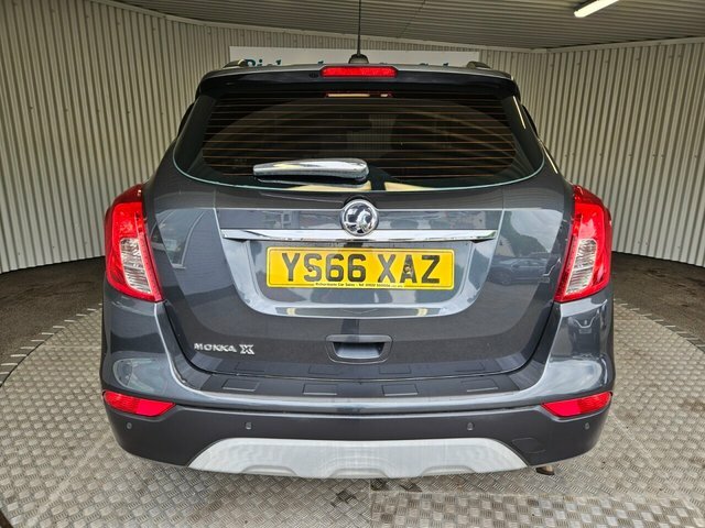 Vauxhall Mokka X 1.6I Active Suv Euro 6 S S 11 YS66XAZ Grey #3