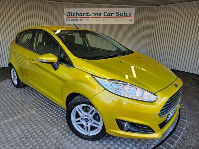 Ford Fiesta 1.25 Zetec Hatchback Euro 5 82 Yellow