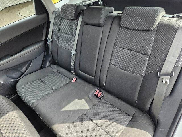 Hyundai I30 Hatchback 1.4 Comfort Euro 5 201161 Grey #12