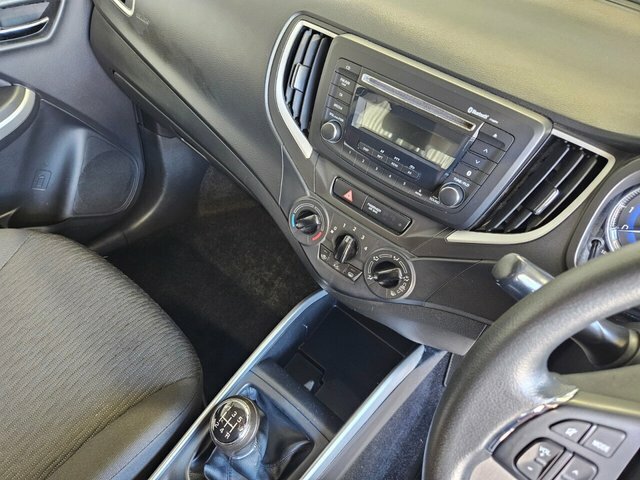 Suzuki Baleno 1.0 Boosterjet Sz-t Euro 6 Red #17