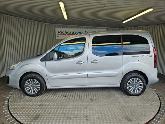 Peugeot Partner Tepee Mpv 1.2 Puretech Outdoor Euro 6 Ss 201818 Grey #9