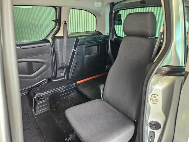 Peugeot Partner Tepee Mpv 1.2 Puretech Outdoor Euro 6 Ss 201818 Grey #20