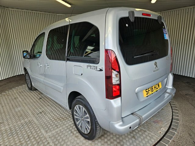 Peugeot Partner Tepee Mpv 1.2 Puretech Outdoor Euro 6 Ss 201818 Grey #8