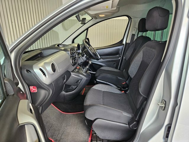 Peugeot Partner Tepee Mpv 1.2 Puretech Outdoor Euro 6 Ss 201818 Grey #24
