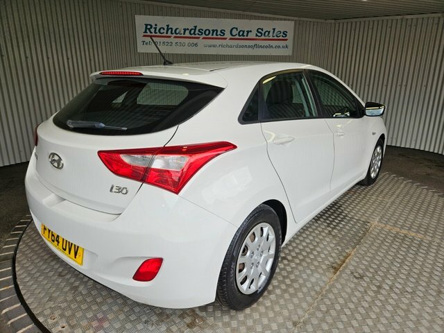 Hyundai I30 1.4 Classic Hatchback Euro 5 10 White #3