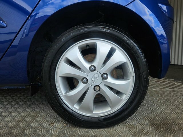 Hyundai I10 1.2 Active 2 Former Keepers Only 71 000 Miles Fsh Red #11