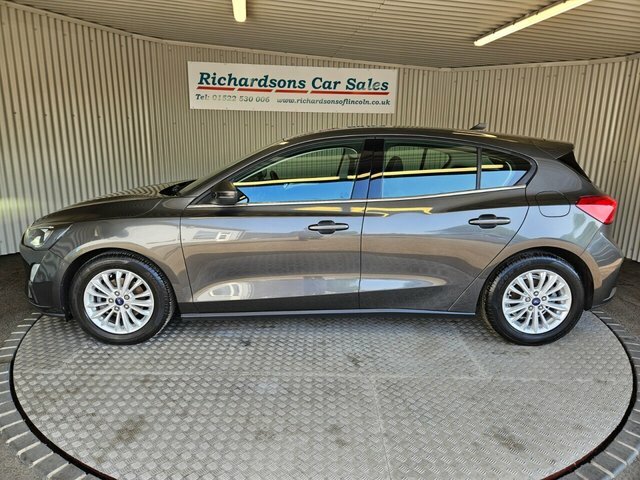 Ford Focus 1.0T Ecoboost Mhev Titanium Edition Hatchback WG70EVP Grey #5