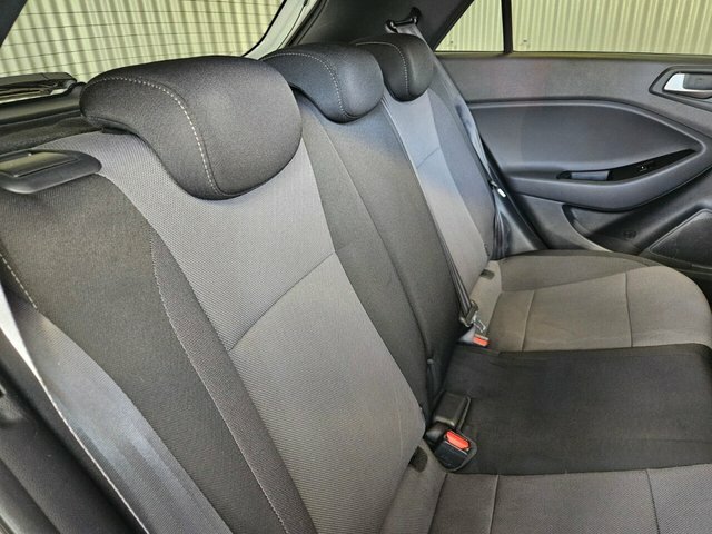 Hyundai I20 Mpi Se White #29