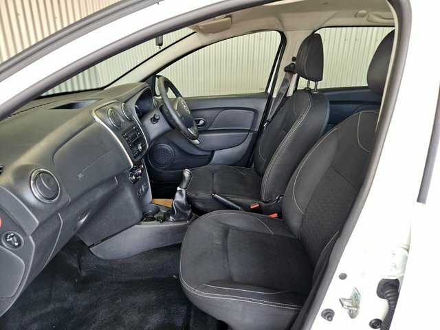 Dacia Logan Logan Mcv Laureate Dci Red #31