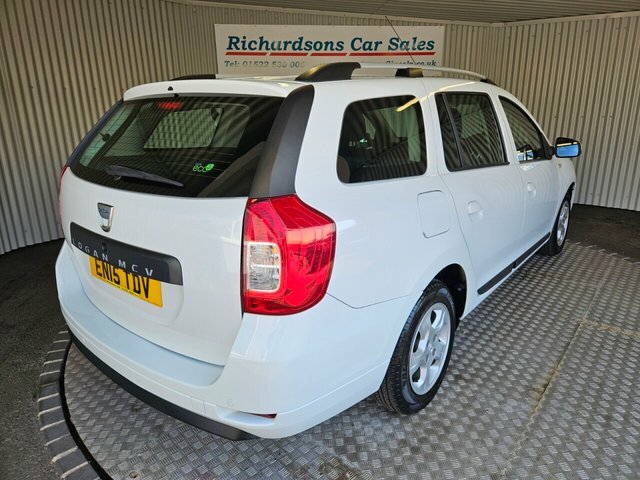 Dacia Logan Mcv 1.5 Dci Laureate Estate Euro White #3