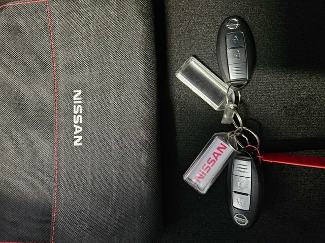 Nissan Juke Bose Personal Edition White #40