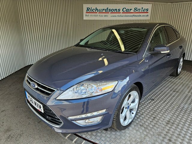 Ford Mondeo Titanium X Black #8