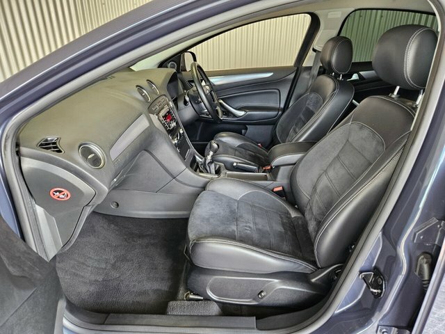 Ford Mondeo Titanium X Black #28