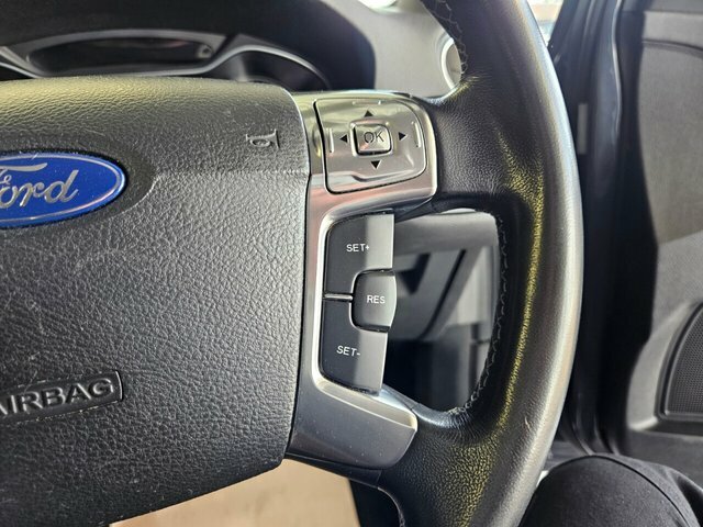 Ford Mondeo Titanium X Black #13