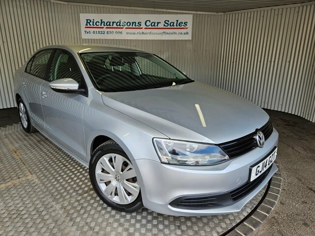 Volkswagen Jetta 1.6 Tdi Bluemotion Tech S Saloon Silver