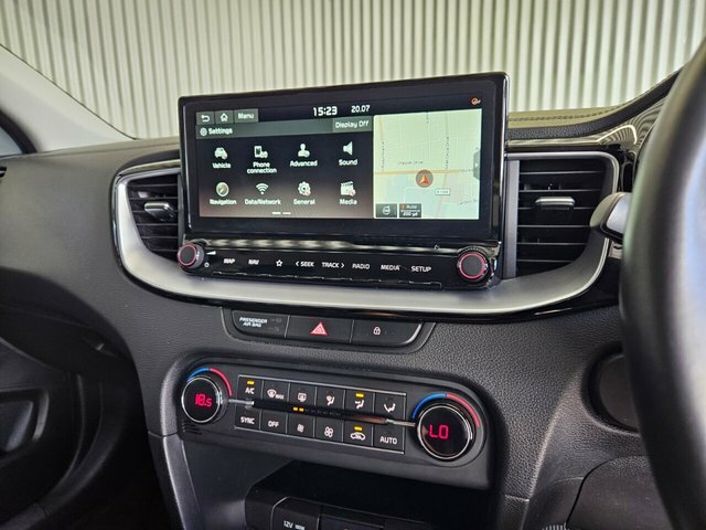 Kia Ceed 1.4T Gdi Isg Gt-line Dct White #22