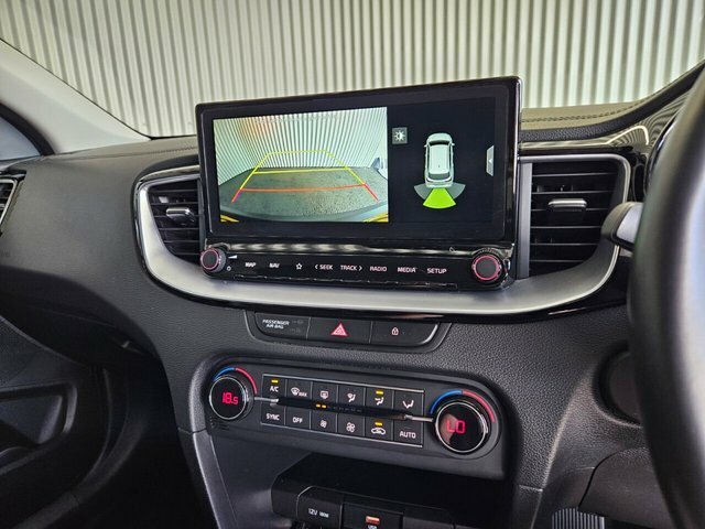 Kia Ceed 1.4T Gdi Isg Gt-line Dct White #20