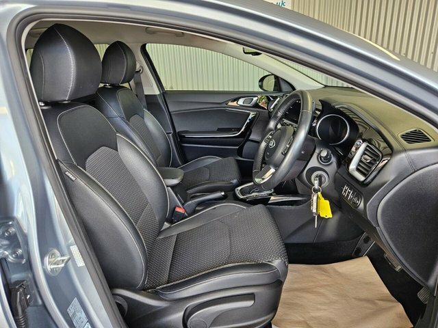 Kia Ceed 1.4T Gdi Isg Gt-line Dct White #27