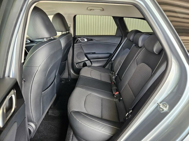 Kia Ceed 1.4T Gdi Isg Gt-line Dct White #35
