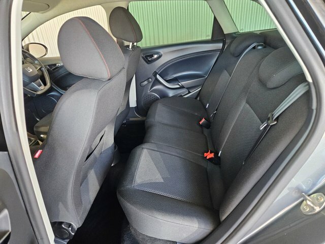 Seat Ibiza 2015 15 1.4 White #27