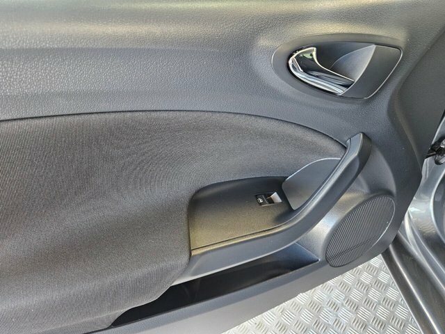 Seat Ibiza 2015 15 1.4 White #33