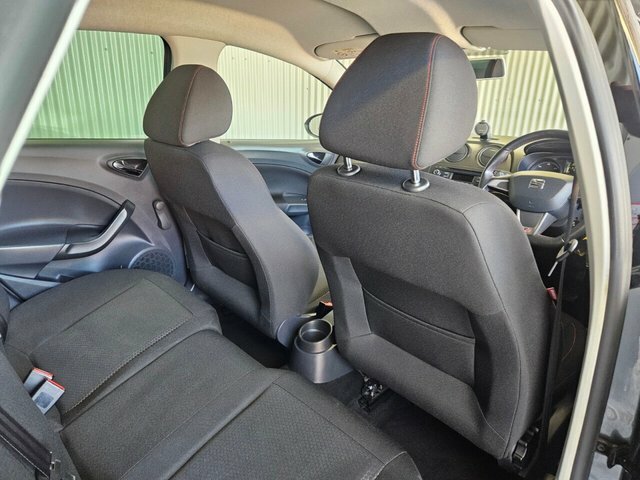 Seat Ibiza 2015 15 1.4 White #22