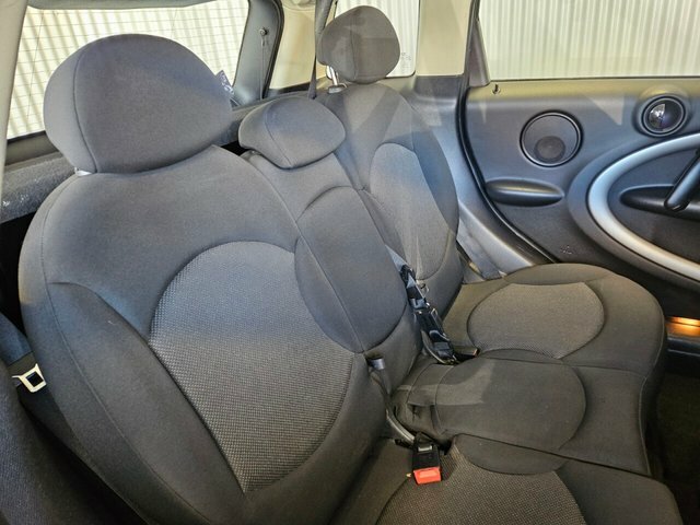 Mini Countryman 1.6 One White #22