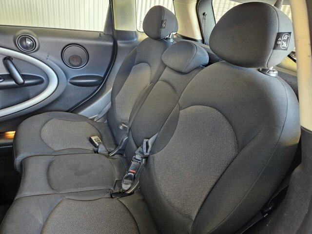 Mini Countryman 1.6 One White #26