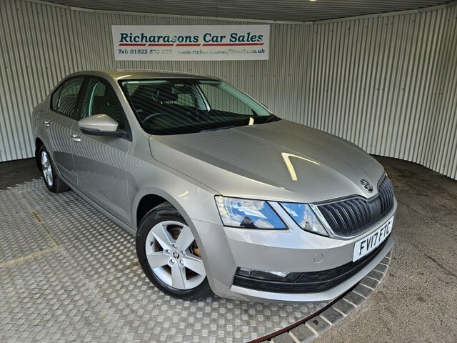 Skoda Octavia 1.4 Tsi Se Hatchback Euro 6 S S Beige