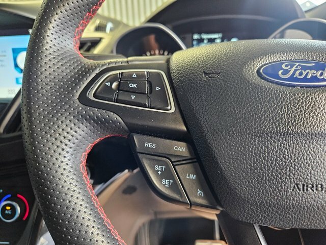 Ford Kuga 2.0 Tdci Ecoblue St-line Edition Euro 6 Ss Brown #16