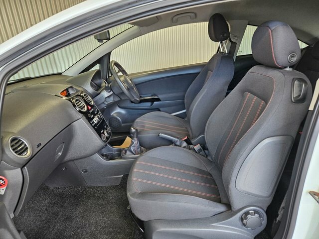Vauxhall Corsa Hat 1.2I Energy Ac Red #20